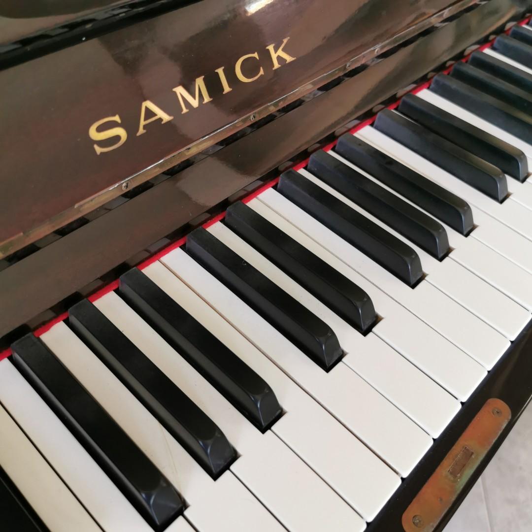 アップライトピアノ SAMICK製 JS−121 - 千葉県の家具
