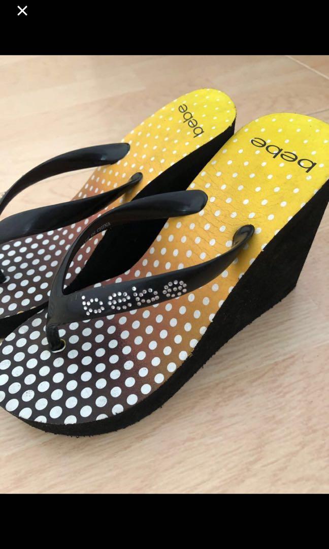 bebe wedge flip flops