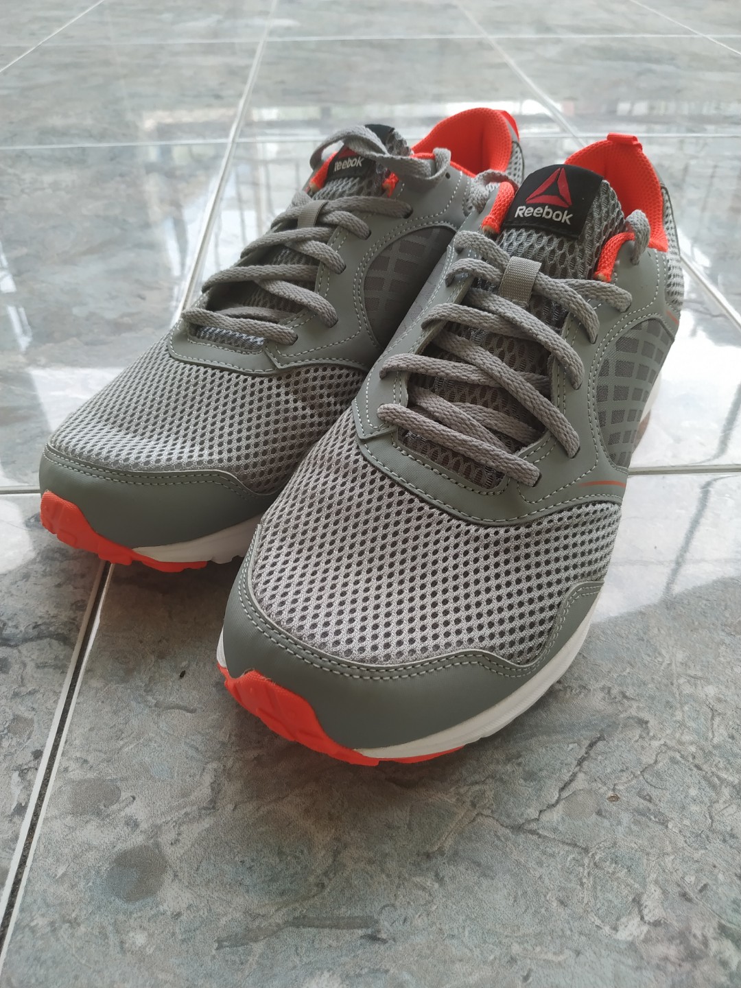 Jual sepatu reebok original clearance