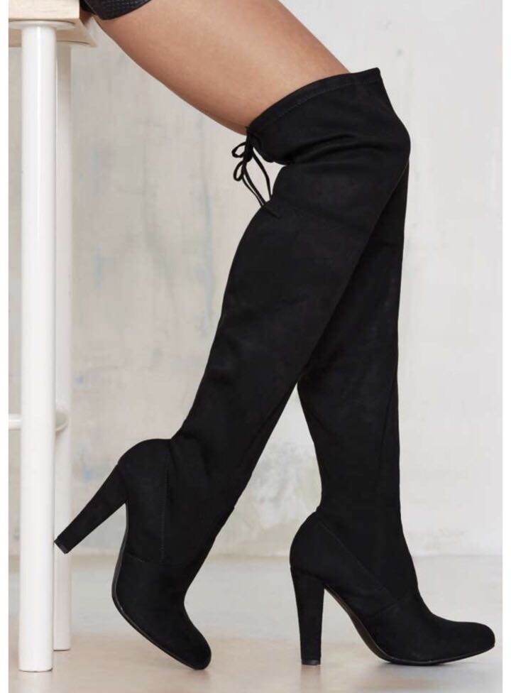 STEVE MADDEN THIGH HIGH BOOTS Women s Fashion Footwear Boots on Carousell