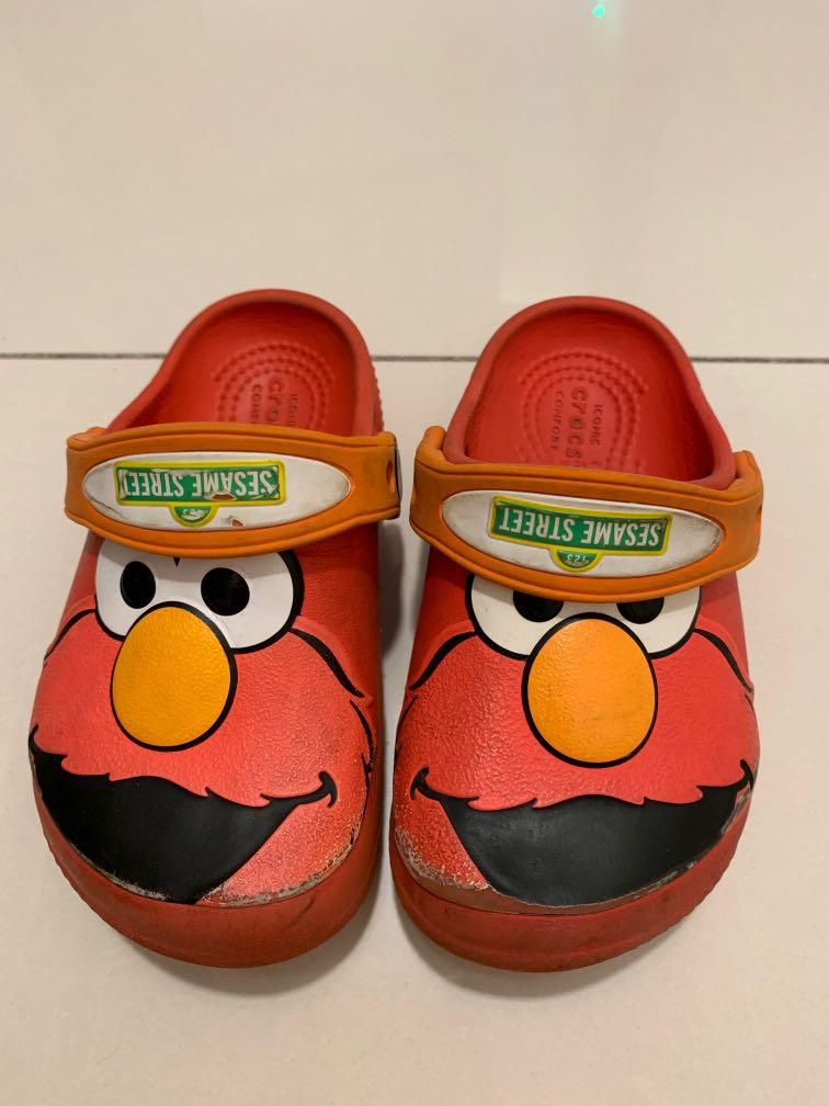 sesame street crocs