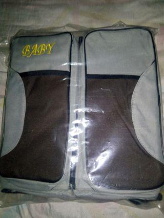Baby 3 in 1 travel bed & bag