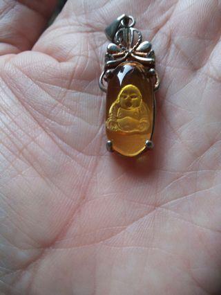 Budha kuning dari China liontin