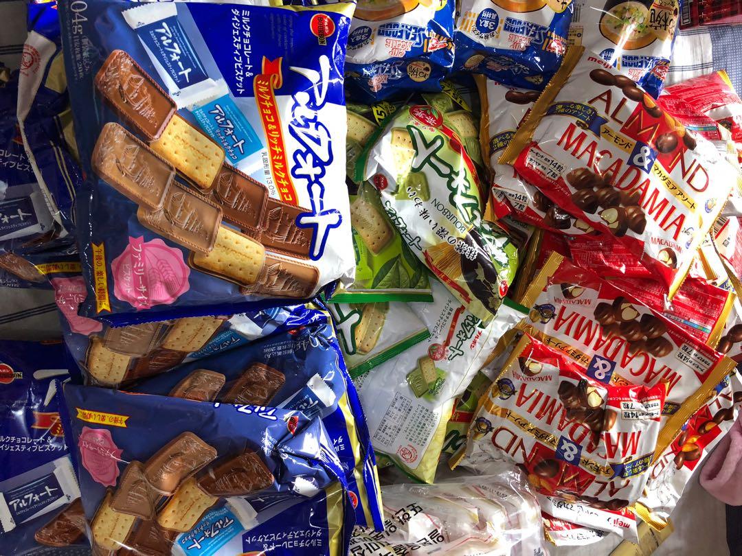 ALFORT CHOCOLATE JAPAN family pack, Food & Drinks, Packaged & Instant