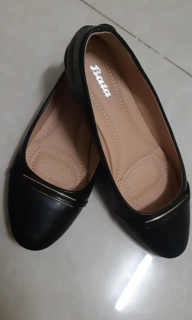 Bata flat shoes, Women's Fashion, Shoes 