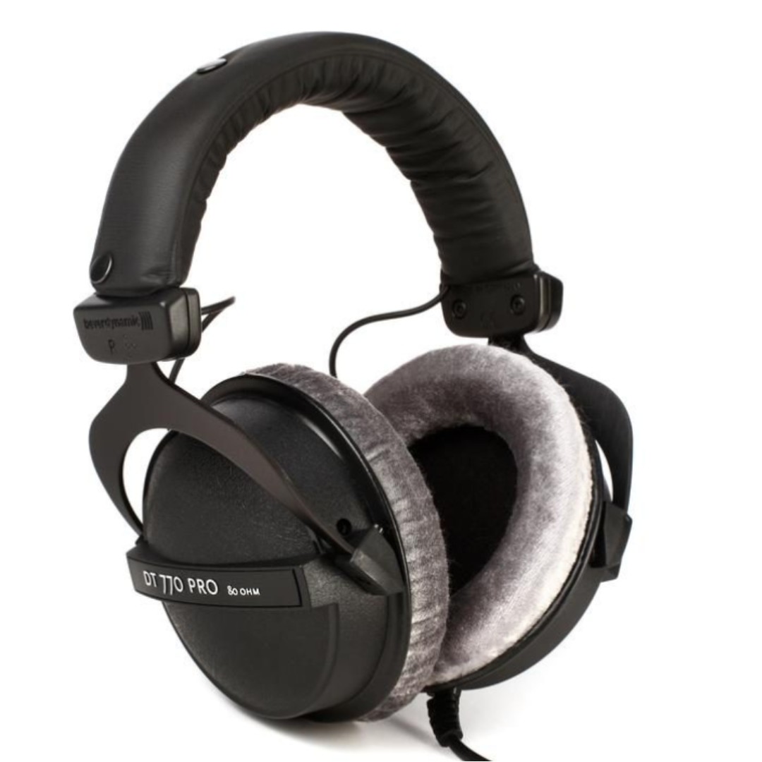 beyerdynamic closed back