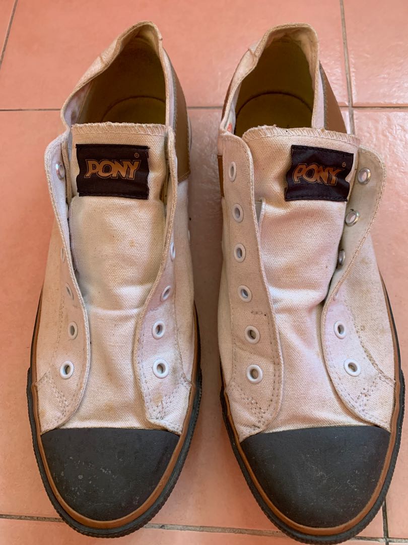pony canvas shoes