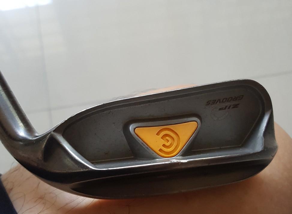 Cleveland Niblick golf chipper 37 deg nt wedge, Sports Equipment