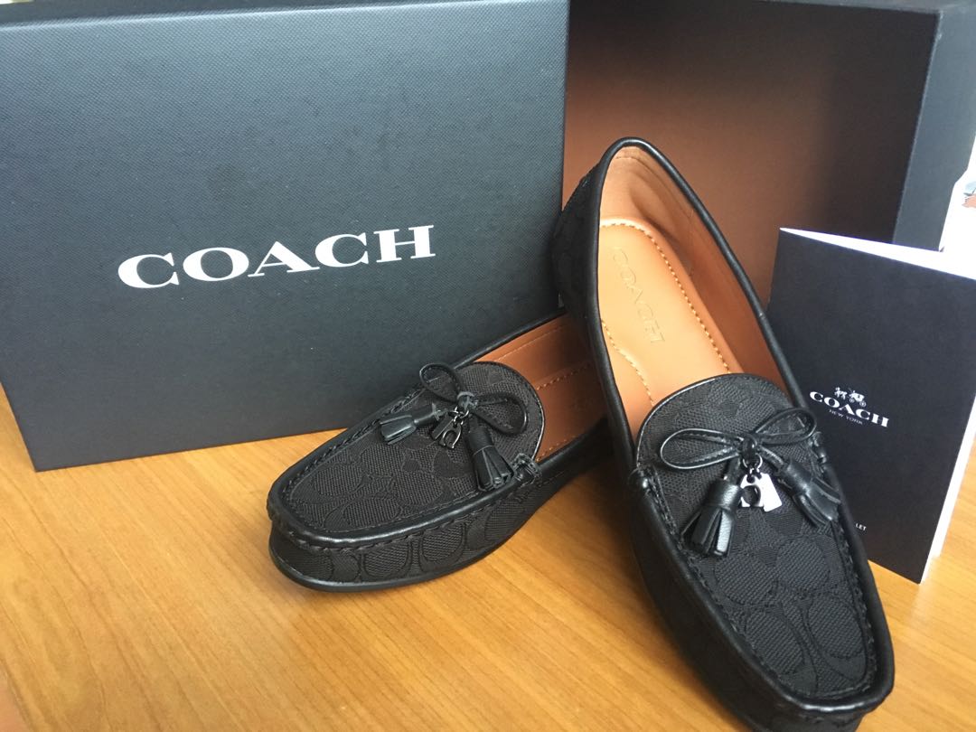 greenwich loafer coach