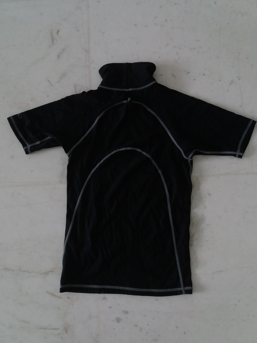 tee shirt lycra decathlon