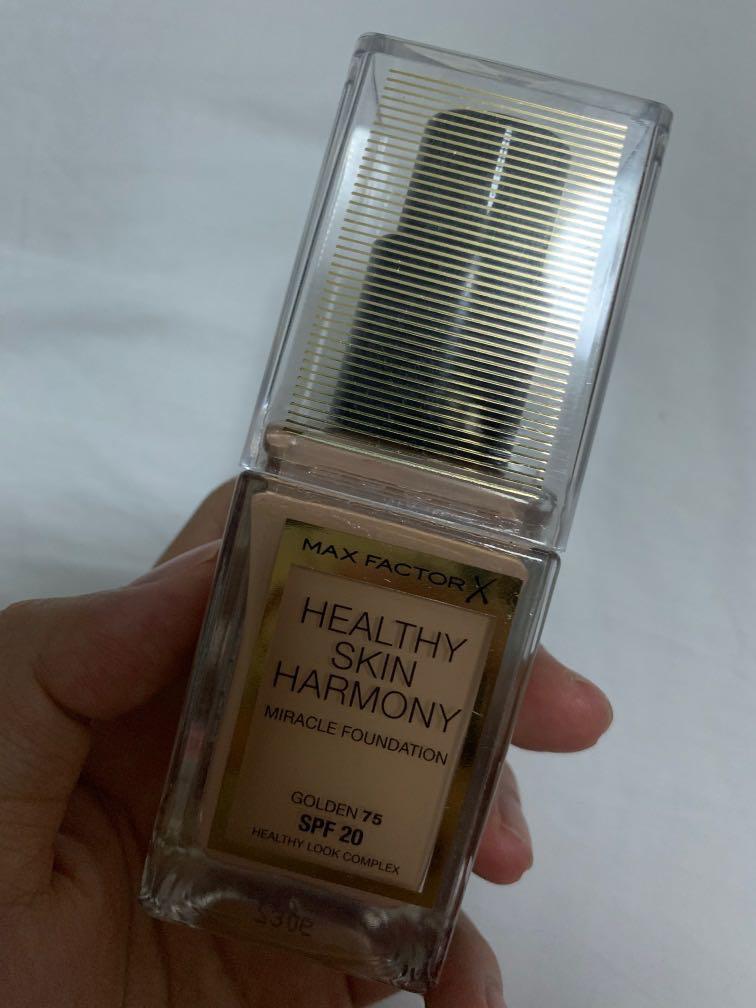 Max factor X miracle foundation (Category: Makeup) located in Singapore. Submitted by kintsugi97 (Listing ID 237621691, Image 1). Description: Healthy skin harmony miracle foundation Shade: golden 75 SPF 20 Brand New in packaging, unopened Made in Ireland Price negotiable .