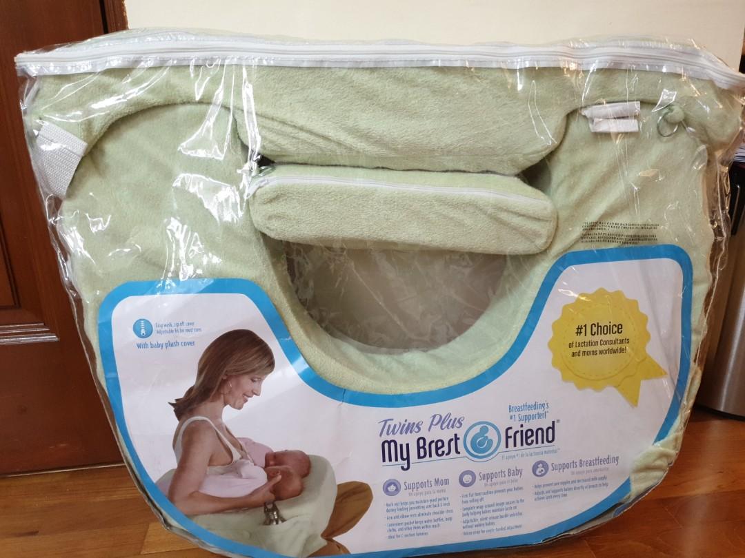 twins plus my brest friend