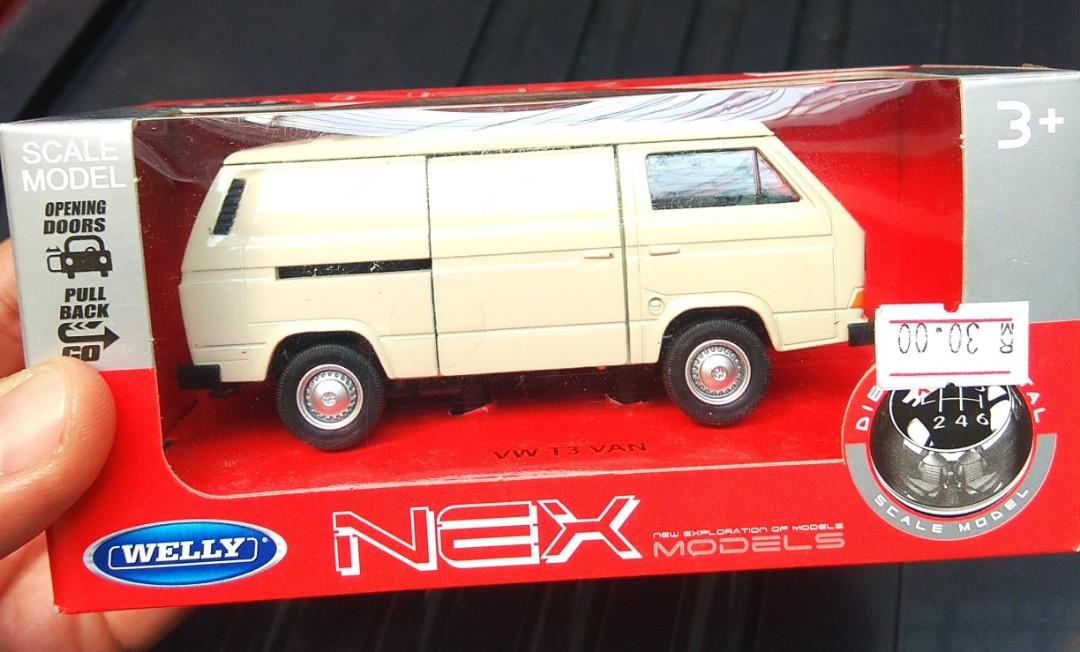 NEX new exploration of models VW T3 VAN Scale 136, Hobbies & Toys