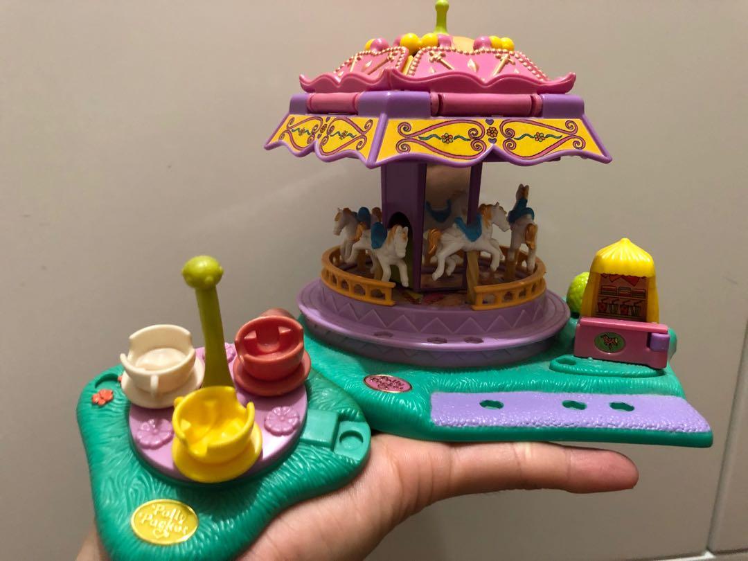Polly pocket top merry go round