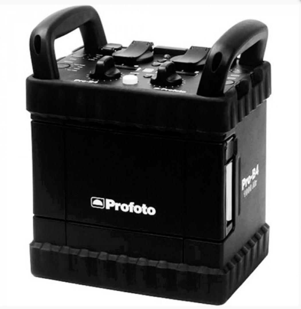 Profoto B4 (Category: Lighting & Studio Equipment) located in Singapore. Submitted by unlimitthelimit (Listing ID 237487534, Image 1). Description: HIGHLIGHTS Still the most advance battery power pack from Profoto .Extremely fast recycling: 0.03-0.99s .Unmatched flash duration 1/2,000s-1/25,000s. 11 f-stops power range (1-1,000Ws). Tough and Robust Exchangeable, high capacity LiFe (Li-Ion) battery. 220 full power flashes from a single battery. 45