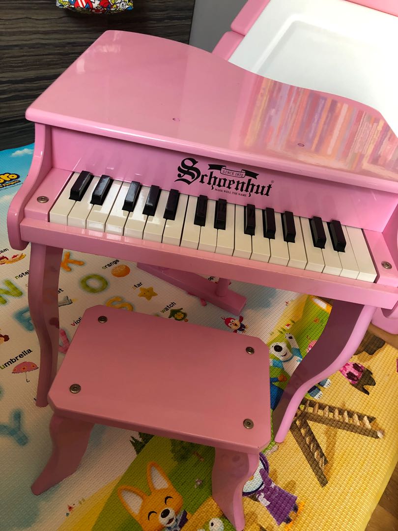 schoenhut pink piano