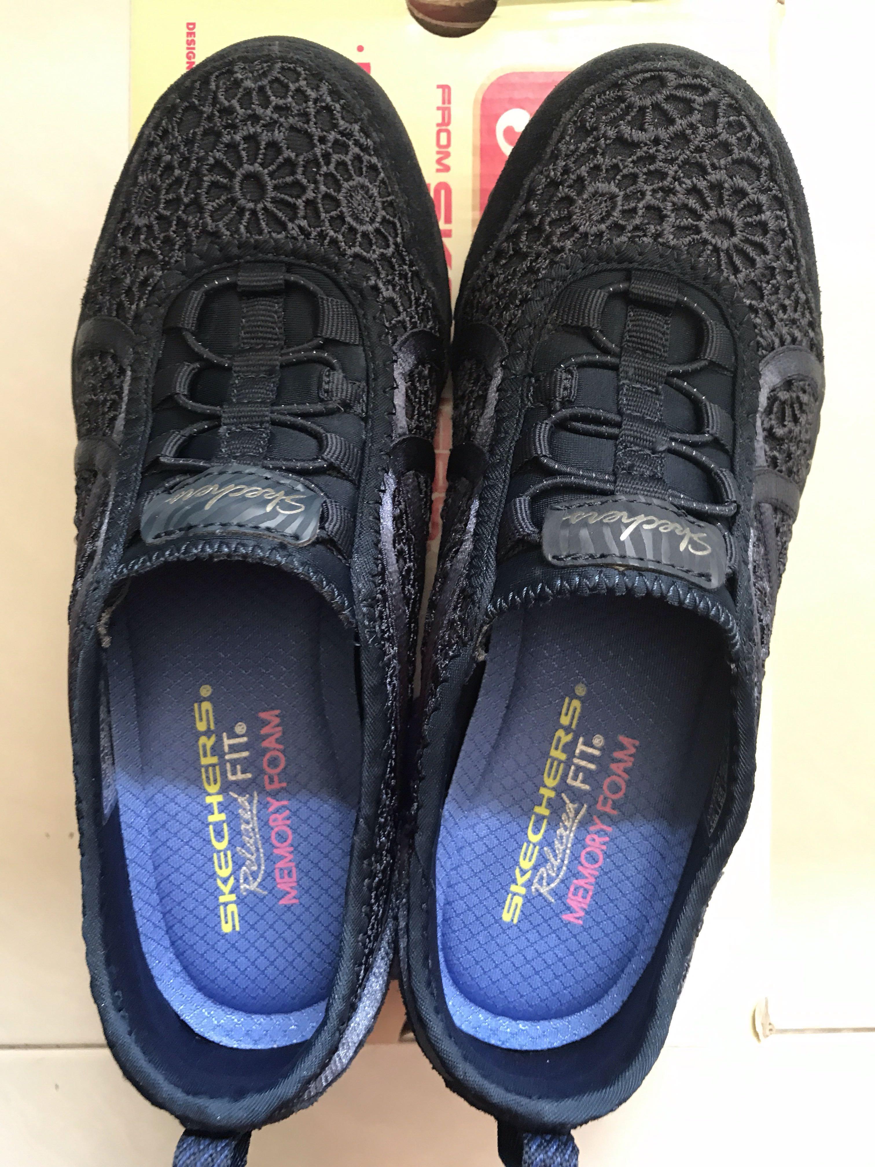 skechers relaxed fit price