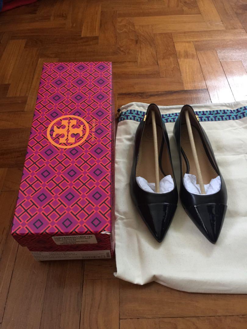 tory burch penelope cap toe