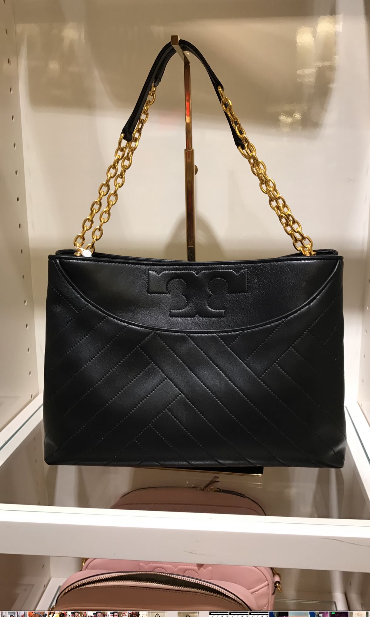 Descubrir 95+ imagen tory burch crossbody with gold chain ...