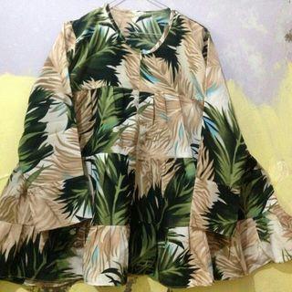 Atasan peplum