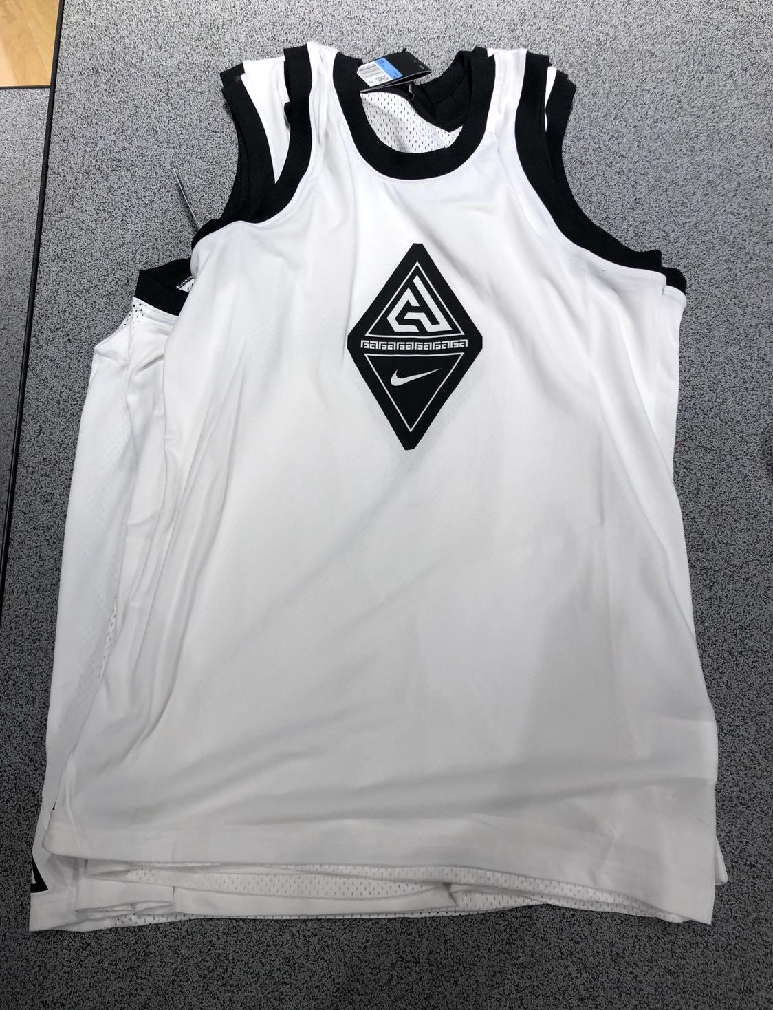 nike basketball sleeveless