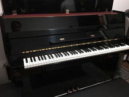 Yamaha Upright Piano (Made in Japan)
