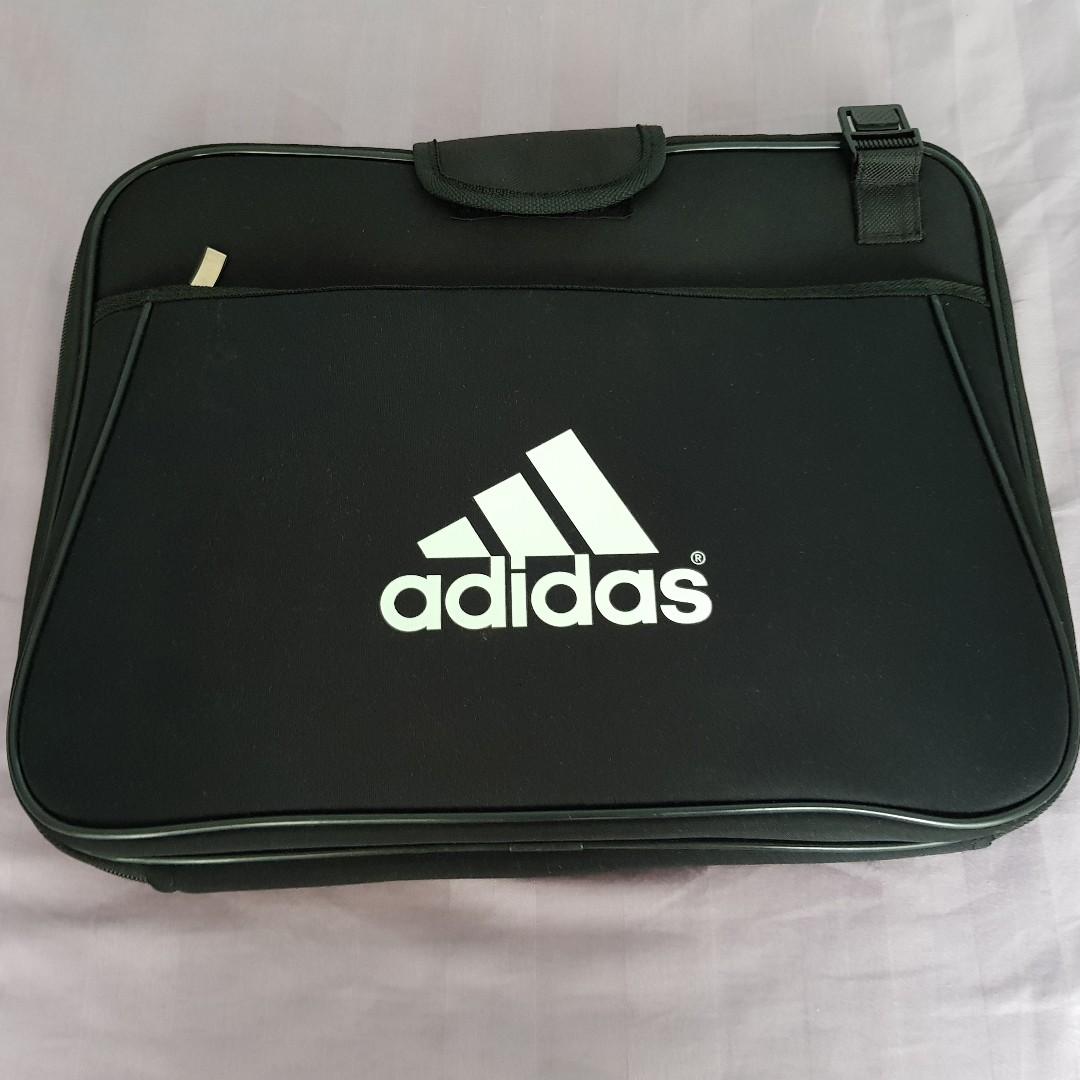Adidas top laptop case