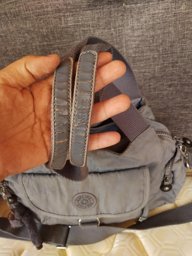 Authentic kipling (Category: Purses & Pouches) located in Bulacan. Submitted by shoppeeloved (Listing ID 237669161, Image 2). Description: This bag has many compartments, medium size 10 inches tall and 16 inches wide, need wash With sling #freejuly.