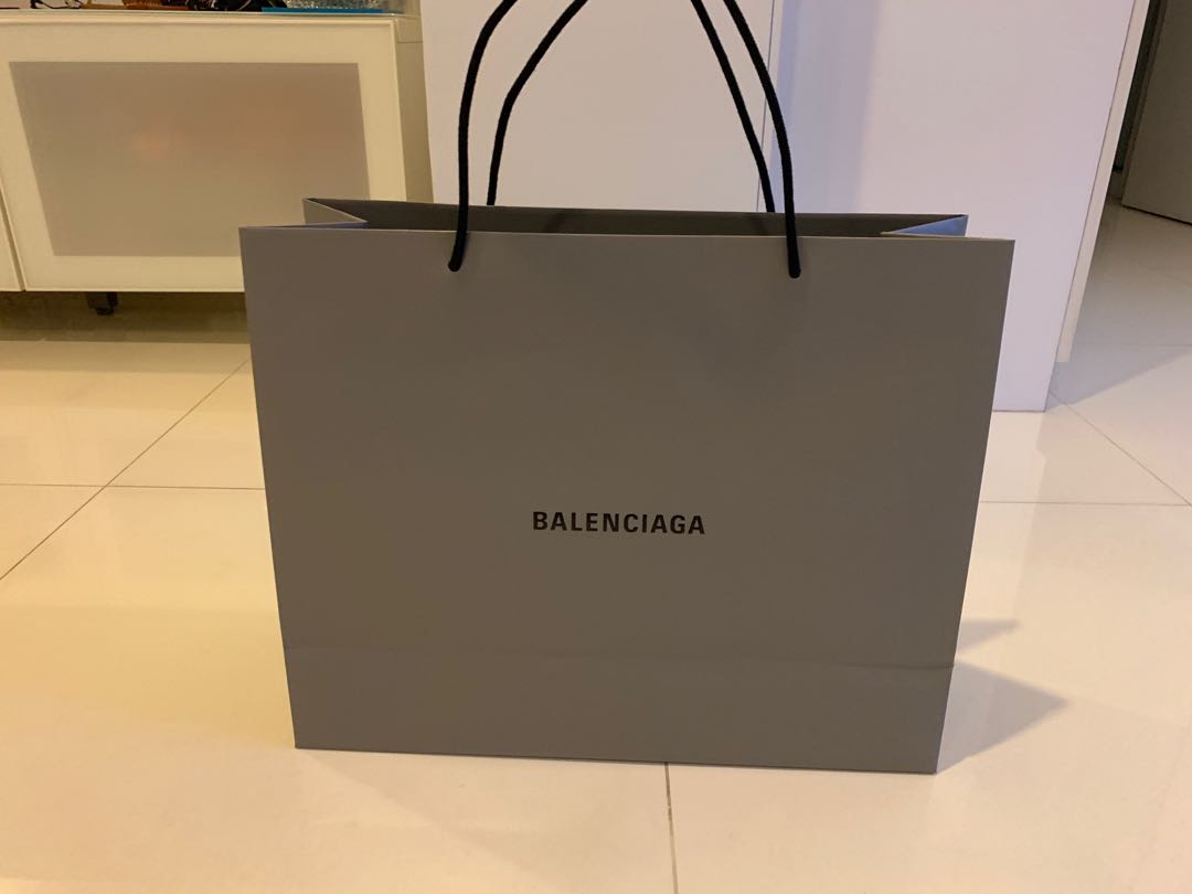 paper bag balenciaga