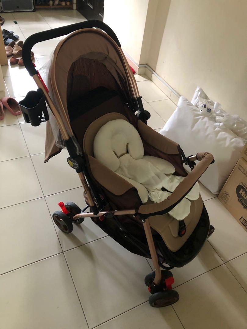 b childhood stroller