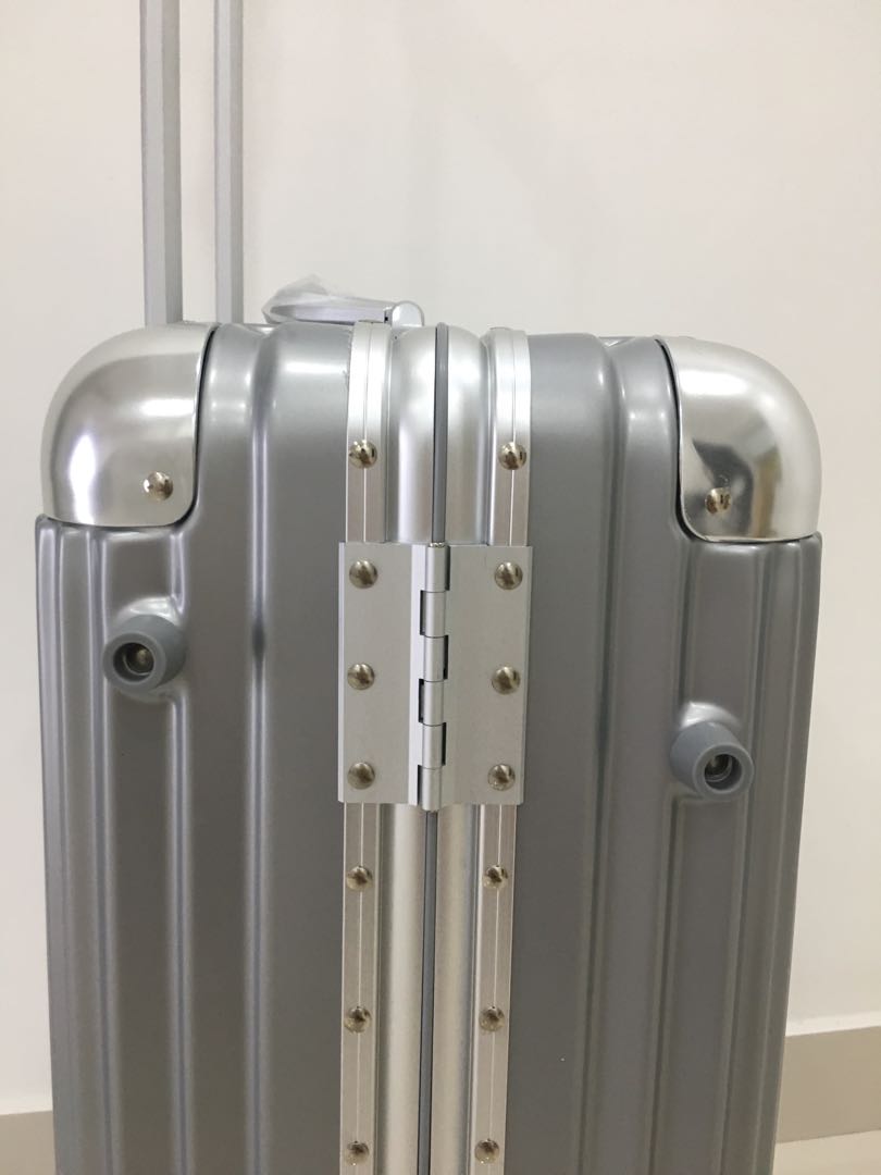 condotti aluminium luggage
