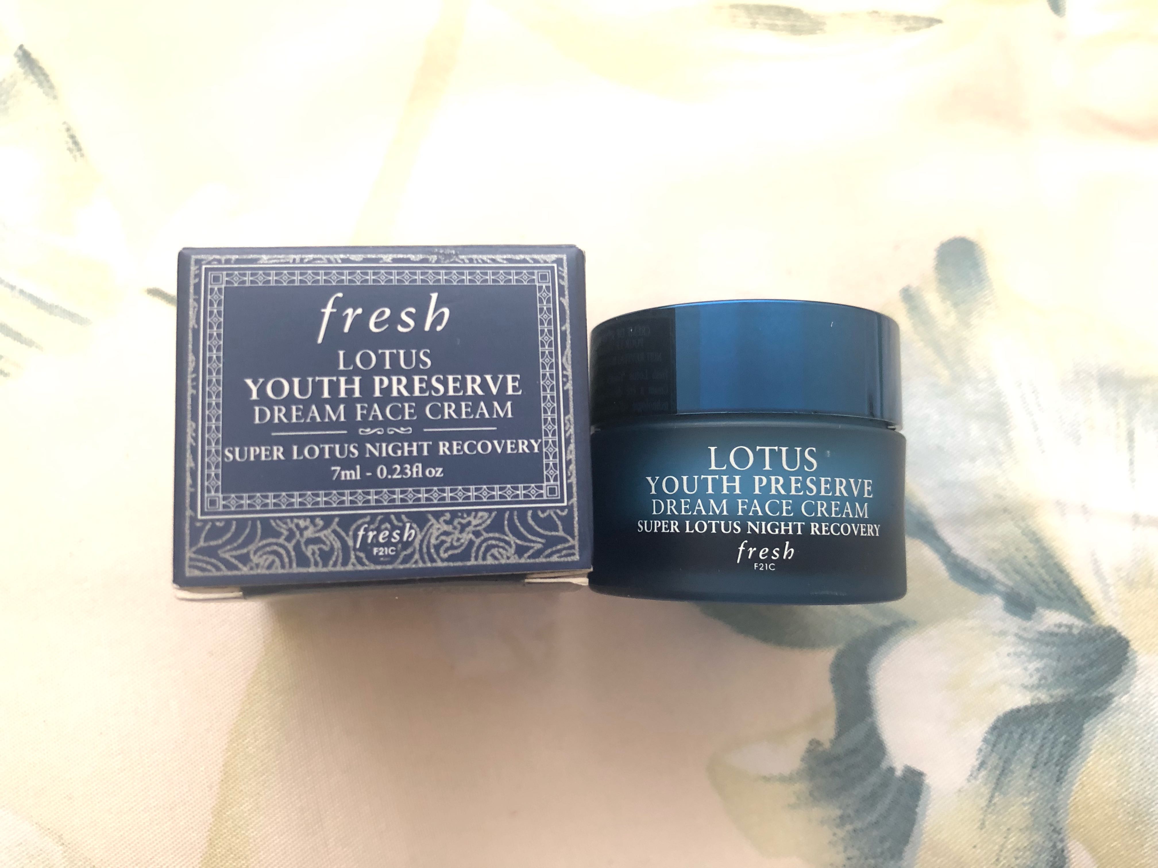 fresh lotus youth preserve dream face cream