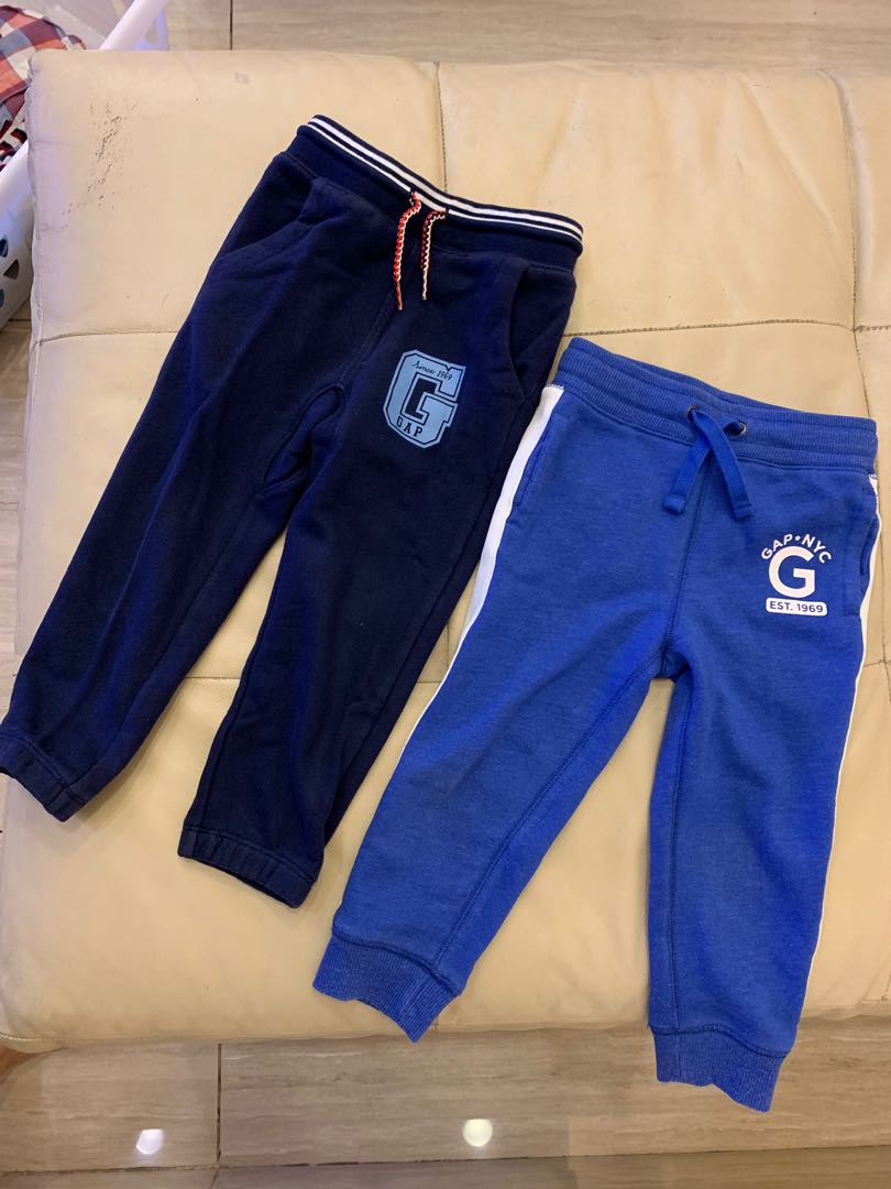 gap training pants