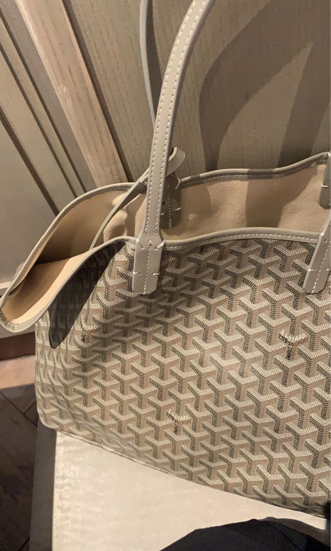 Goyard PM inspired tote bag in khaki, 女裝, 手袋及銀包, Tote Bags - Carousell