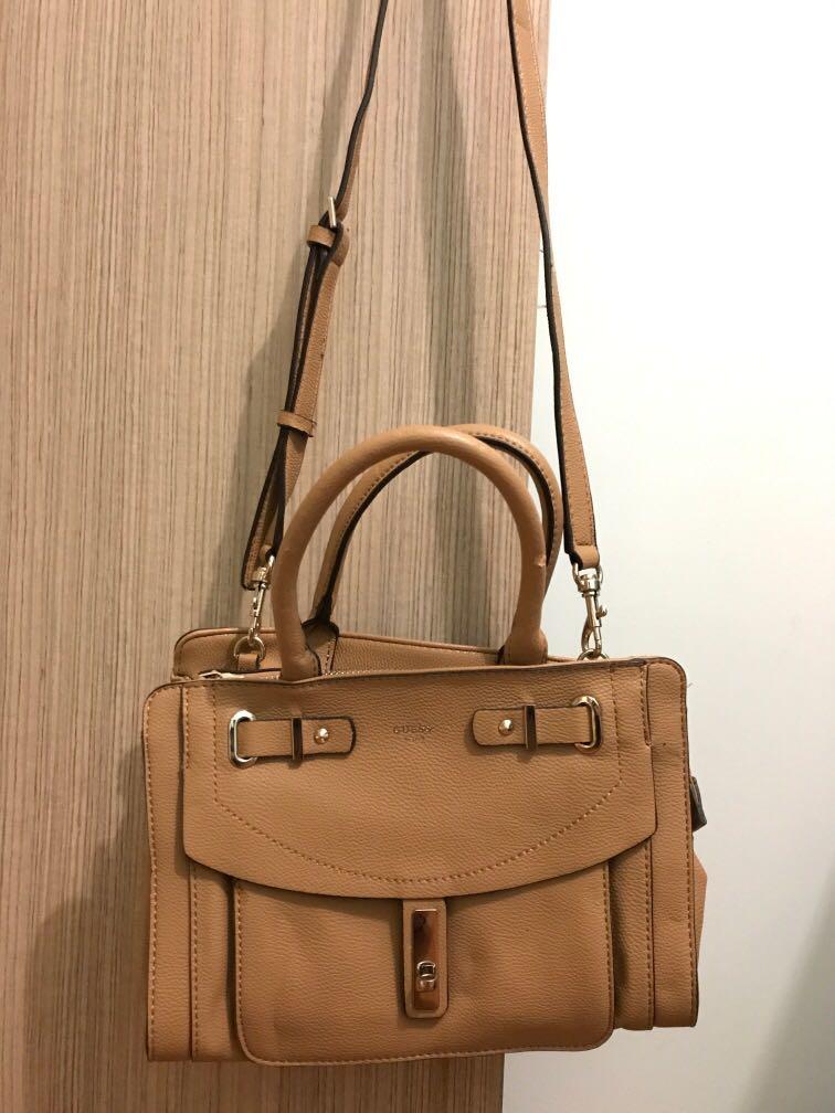 guess camel bag