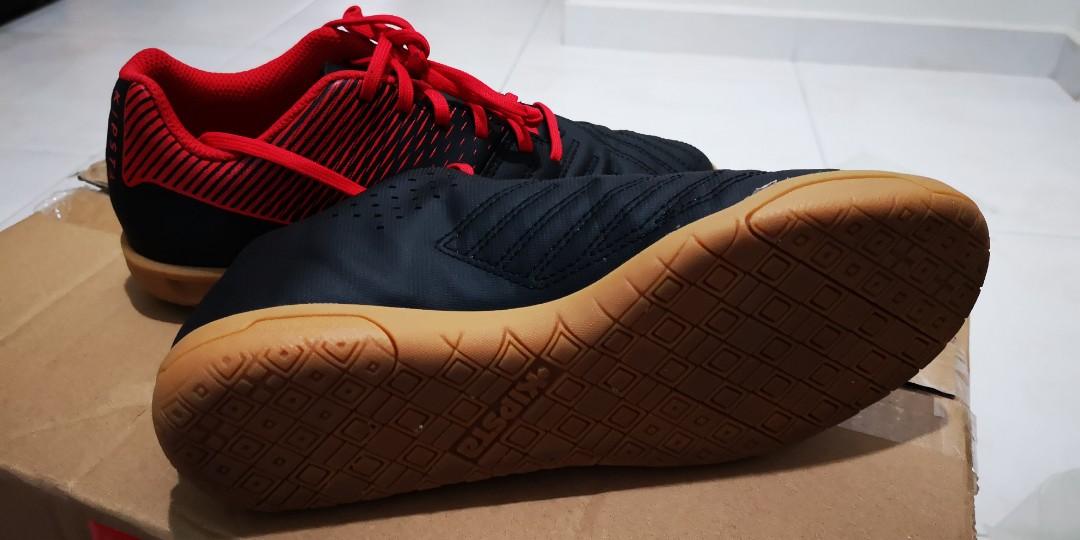 Kipsta football discount shoes review