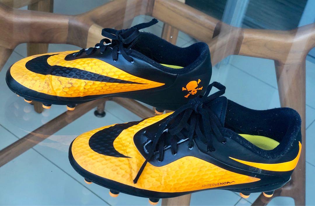 nike hypervenom boys