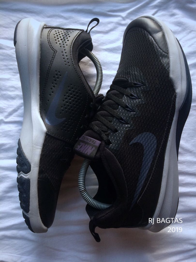 mens nike legend trainer
