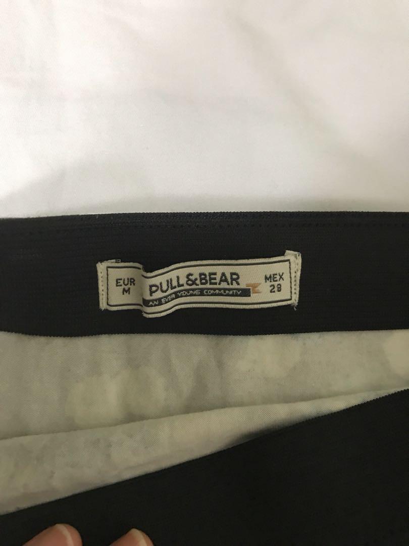 Pull & Bear (Category: Skirts) located in Singapore. Submitted by yaypotatoes (Listing ID 237759463, Image 2). Description: Pull & Bear Mini Skirt, material is stretchable. L35cm x 32 cm waist, 34cm waist (measured flat) .