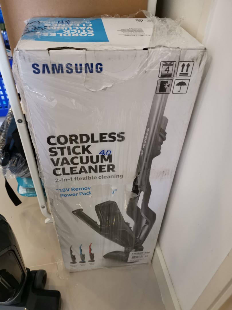 Samsung Cordless Stick Vacuum VS6000, TV & Home Appliances, Vacuum Cleaner & Housekeeping on