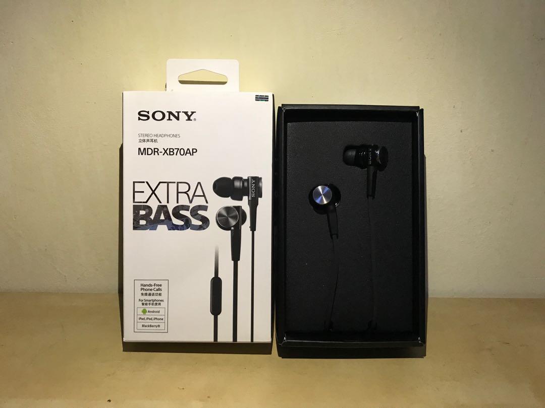 Sony MDR-XB75AP, Audio, Headphones & Headsets on Carousell