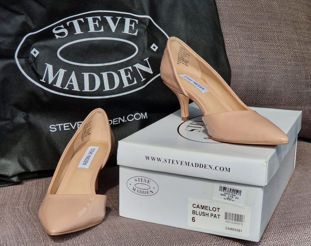 Steve Madden CAMELOT Blush Patent shoes