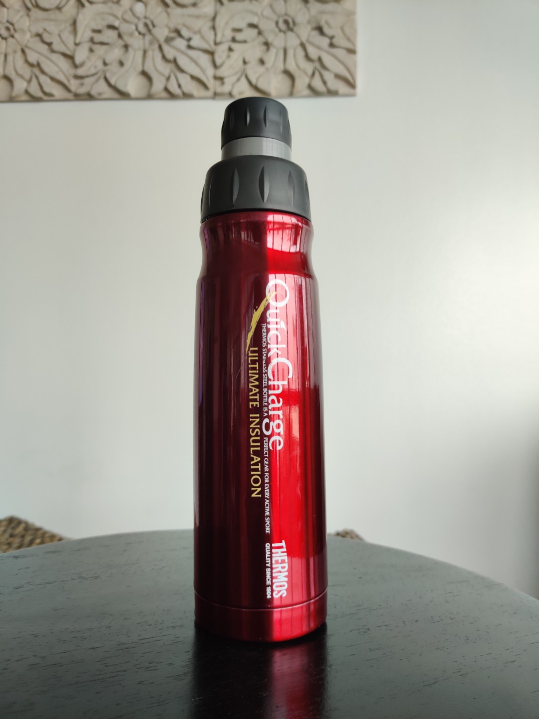 Thermos quick charge bottle outlet