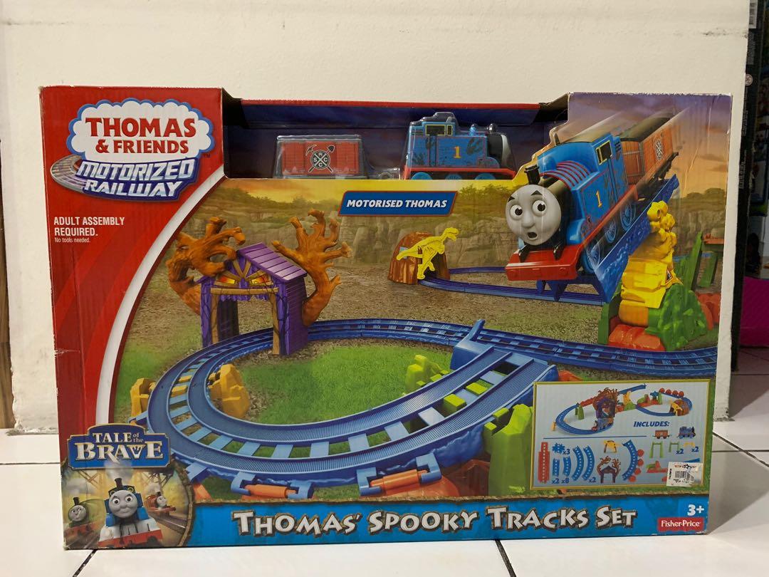 thomas spooky tracks set