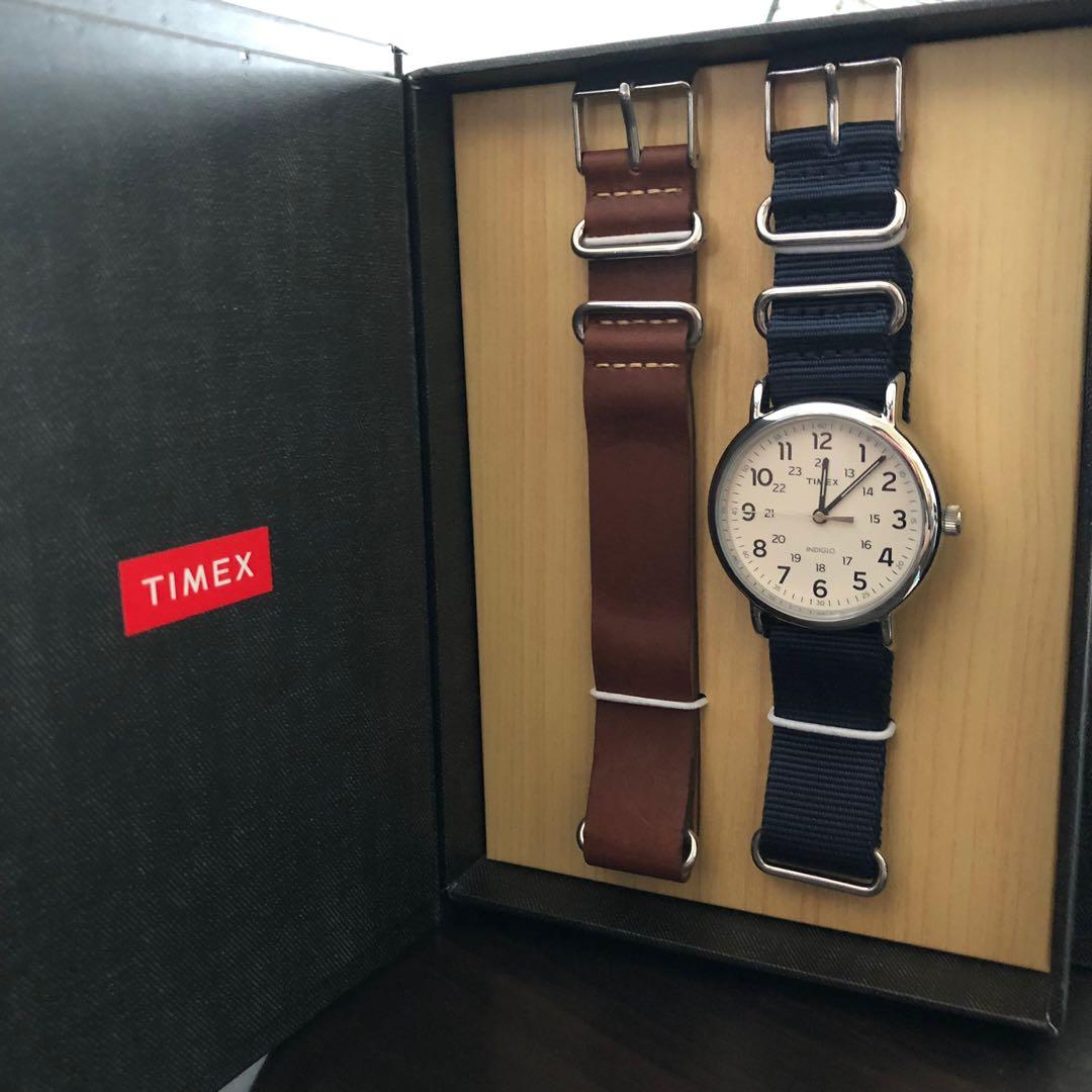 Timex Weekender 40mm Leather Strap Watch Gift Set