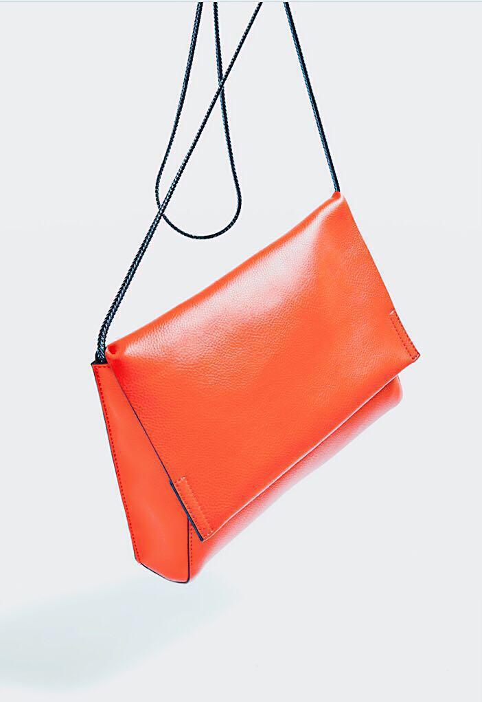Red clutch hotsell bag topshop