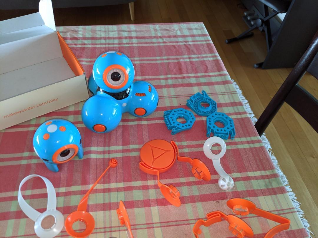 dot and dash robot wonder pack