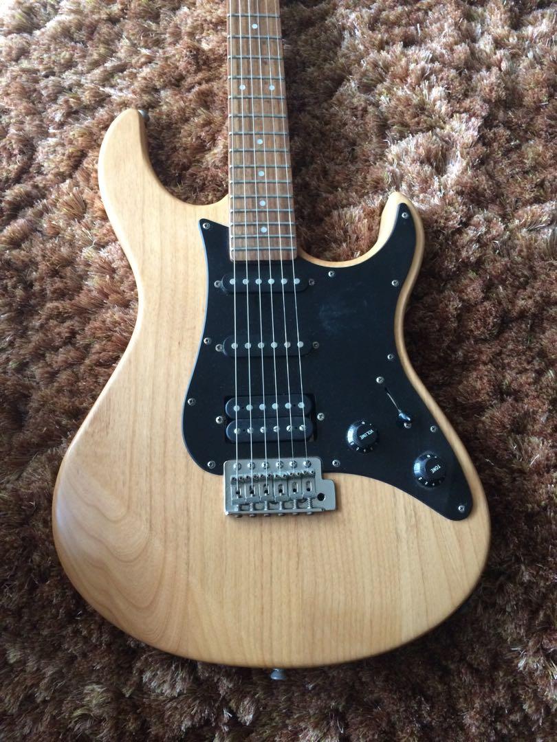 Yamaha pacifica pac online 112 xj