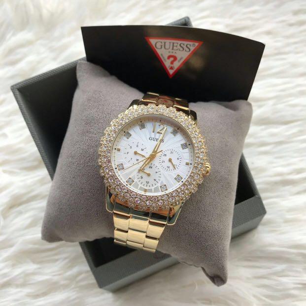 Guess dazzler store