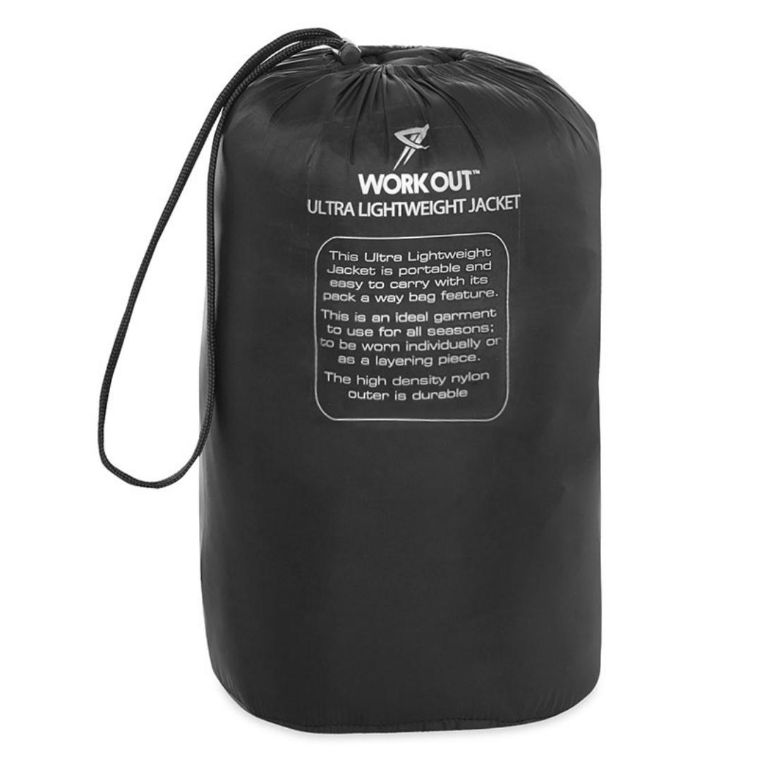 Workout ultra lightweight jacket best sale